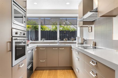 Photo of property in 9 Sheraton Place, Redwood, Christchurch, 8051