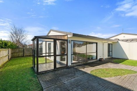 Photo of property in 33j Peverel Street, Riccarton, Christchurch, 8011