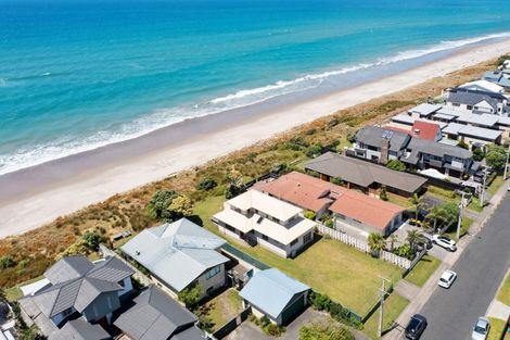 Photo of property in 67 Karewa Parade, Papamoa Beach, Papamoa, 3118