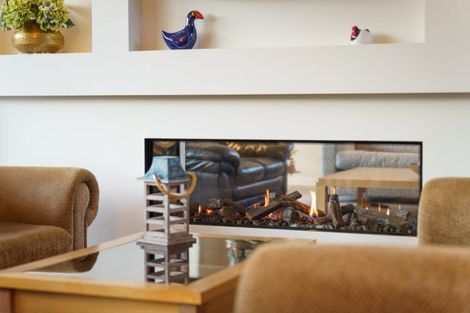 Photo of property in 10 Bevan Place, Wanaka, 9305