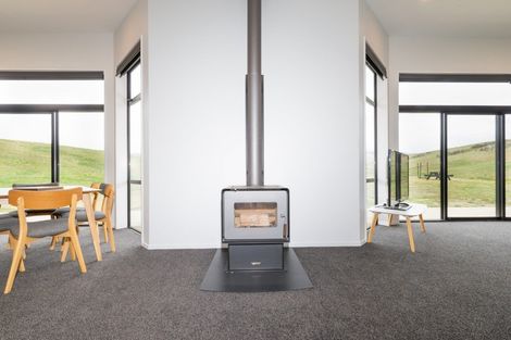 Photo of property in 23 Pihoihoi Road, Waikerikeri, Alexandra, 9393