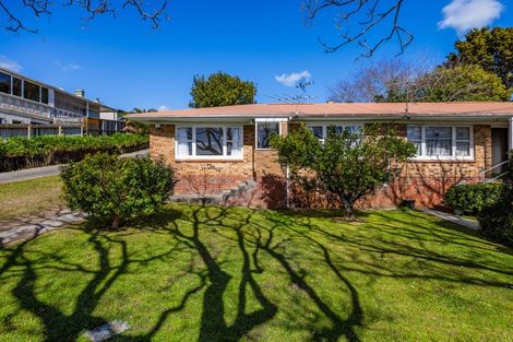 Photo of property in 1/22 Wellington Street, Papakura, 2110