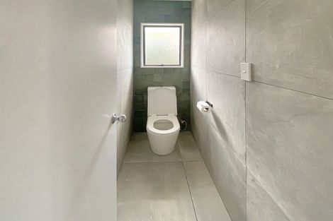 Photo of property in 19 Tahi Terrace, Glen Eden, Auckland, 0602