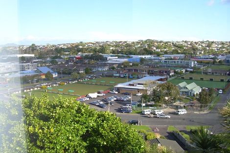 Photo of property in 55 Woodlands Crescent, Browns Bay, Auckland, 0630