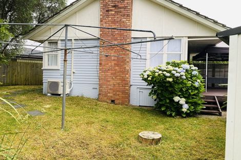 Photo of property in 60 Cobham Crescent, Kelston, Auckland, 0602
