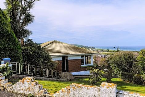 Photo of property in 19 Seaview Terrace, Kew, Dunedin, 9012