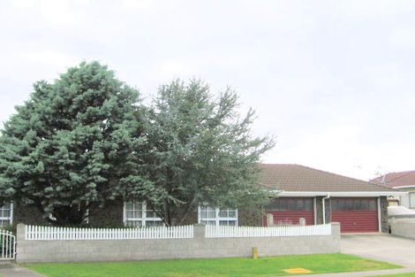 Photo of property in 103 Dickson Road, Papamoa Beach, Papamoa, 3118