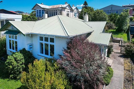Photo of property in 30 Wharfe Street, South Hill, Oamaru, 9400