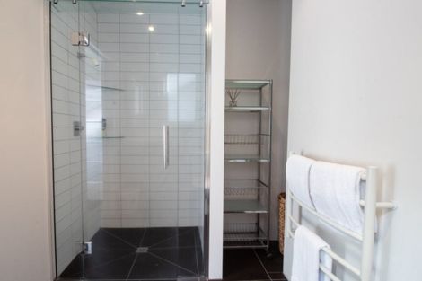 Photo of property in 5a Pendarves Street, New Plymouth, 4310