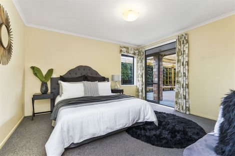 Photo of property in 41 Cairns Crescent, Rototuna, Hamilton, 3210