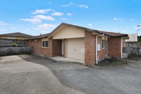 Photo of property in 256 Royal Road, Massey, Auckland, 0614