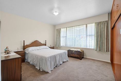 Photo of property in 146 Springs Road, Hornby, Christchurch, 8042