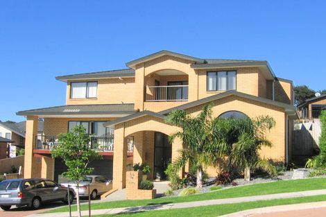 Photo of property in 84 San Valentino Drive, Henderson, Auckland, 0612