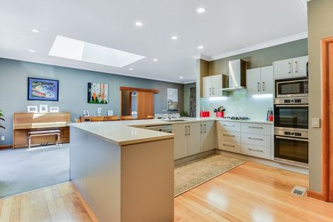 Photo of property in 18 Fairfield Road, Fairfield, Hamilton, 3214