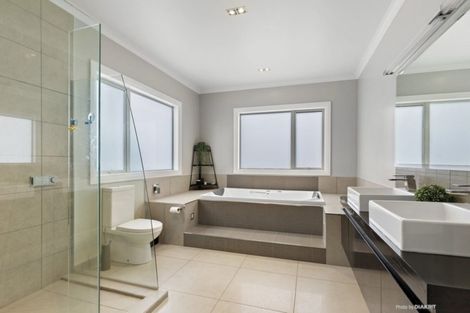 Photo of property in 30 Kakariki Way, Whitemans Valley, Upper Hutt, 5371