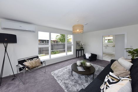 Photo of property in 2/69 Shortland Street, Wainoni, Christchurch, 8061