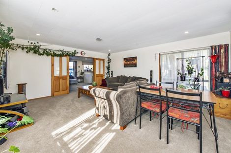 Photo of property in 3 Windsor Court, Rangiora, 7400