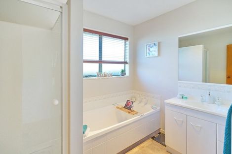 Photo of property in 14 Jerez Place, Hei Hei, Christchurch, 8042