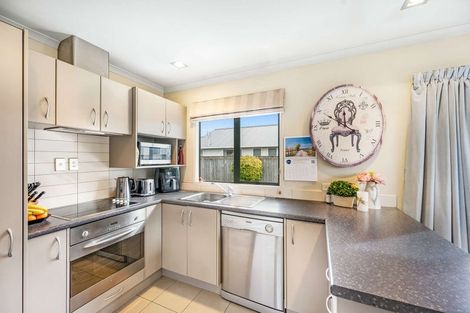 Photo of property in 800 Princes Street, Parkvale, Hastings, 4122