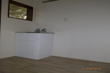 Photo of property in 1/1 Eastwood Rise, Browns Bay, Auckland, 0630