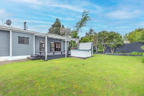 Photo of property in 13a Kawiu Road, Levin, 5510