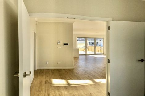 Photo of property in 11 Aklander Rise, Flat Bush, Auckland, 2019