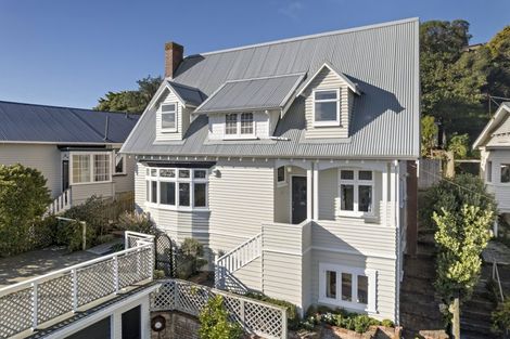 Photo of property in 35 Townsend Road, Miramar, Wellington, 6022