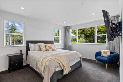 Photo of property in 11 Brennan Avenue, Te Atatu Peninsula, Auckland, 0610