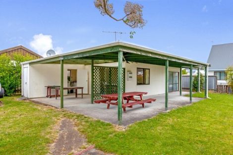 Photo of property in 123 Sharyn Place, Whangamata, 3620