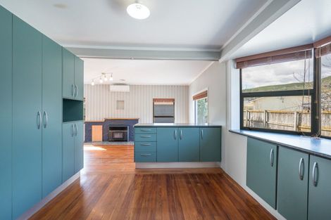 Photo of property in 15 Palm Avenue, Stoke, Nelson, 7011