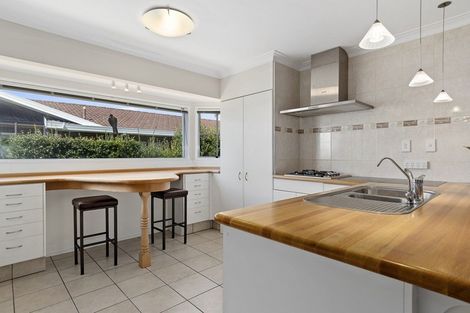 Photo of property in 11 Shaw Place, Matua, Tauranga, 3110