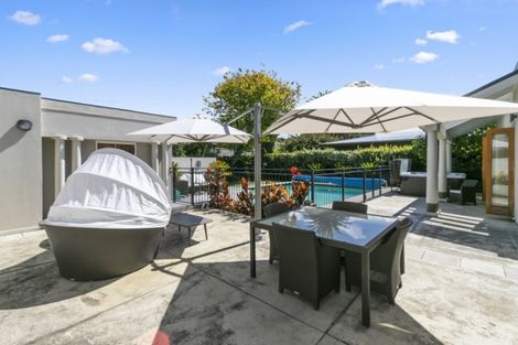 Photo of property in 25 Cheviot Road, Lowry Bay, Lower Hutt, 5013