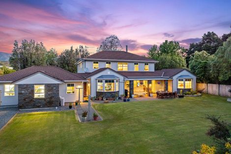 Photo of property in 361a Main Road North, Brown Owl, Upper Hutt, 5018