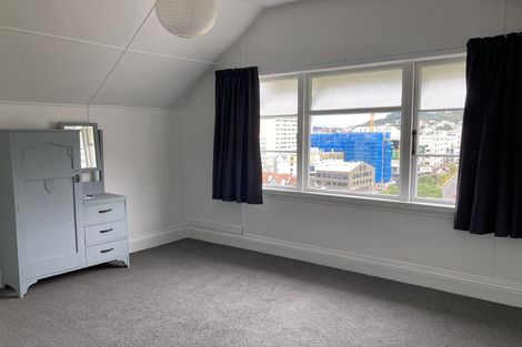 Photo of property in 20 Macdonald Crescent, Te Aro, Wellington, 6011