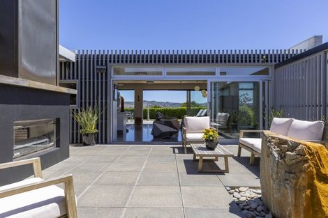 Photo of property in 12 Kurapoto Lane, Rainbow Point, Taupo, 3330