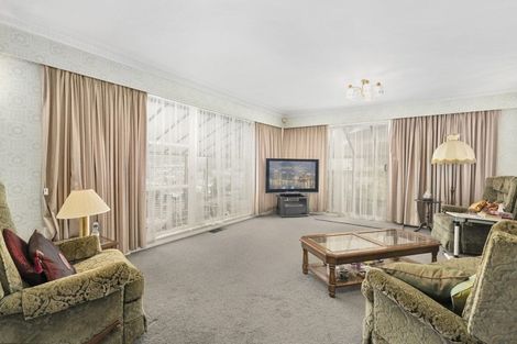 Photo of property in 24 Westview Grove, Miramar, Wellington, 6022