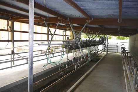 Photo of property in 177 Ackworth Road, Lepperton, New Plymouth, 4373