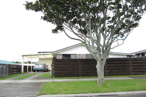 Photo of property in 30 Rahiri Street, Waitara, 4320