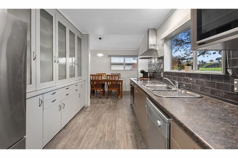 Photo of property in 16 Ascot Avenue, Te Kamo, Whangarei, 0112