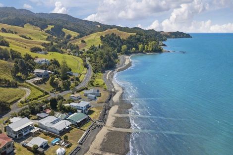 Photo of property in 1880 East Coast Road, Whakatiwai, Pokeno, 2473