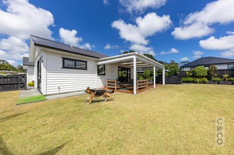Photo of property in 21 Pukemarino Road, Waimauku, 0812
