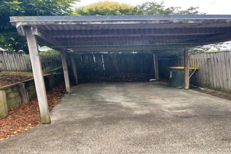 Photo of property in 226 Henderson Valley Road, Henderson, Auckland, 0612