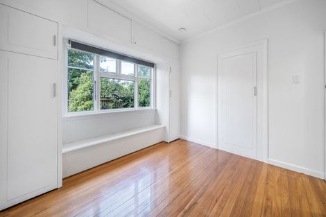 Photo of property in 15 Wittys Road, Avonhead, Christchurch, 8042