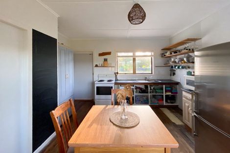 Photo of property in 28 Ngarua Road, Waitoa, 3310