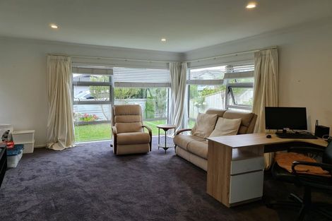 Photo of property in 1/90b Endeavour Drive, Whitby, Porirua, 5024