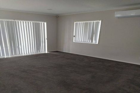 Photo of property in 37 Bellbird Street, Papakura, 2110