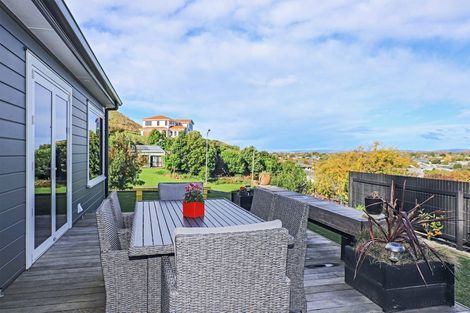 Photo of property in 3a Ridgeway Terrace, Taradale, Napier, 4112