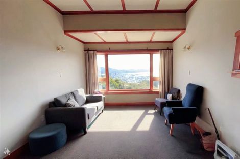 Photo of property in 18 Connaught Terrace, Brooklyn, Wellington, 6021