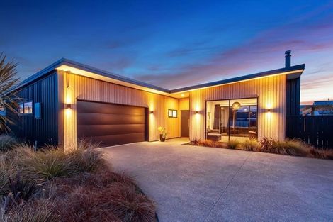 Photo of property in 12 Ardrossan Way, Tai Tapu, 7672