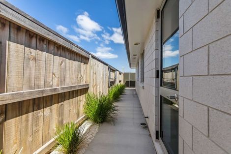 Photo of property in 6 Plate Lane, Papamoa, 3118